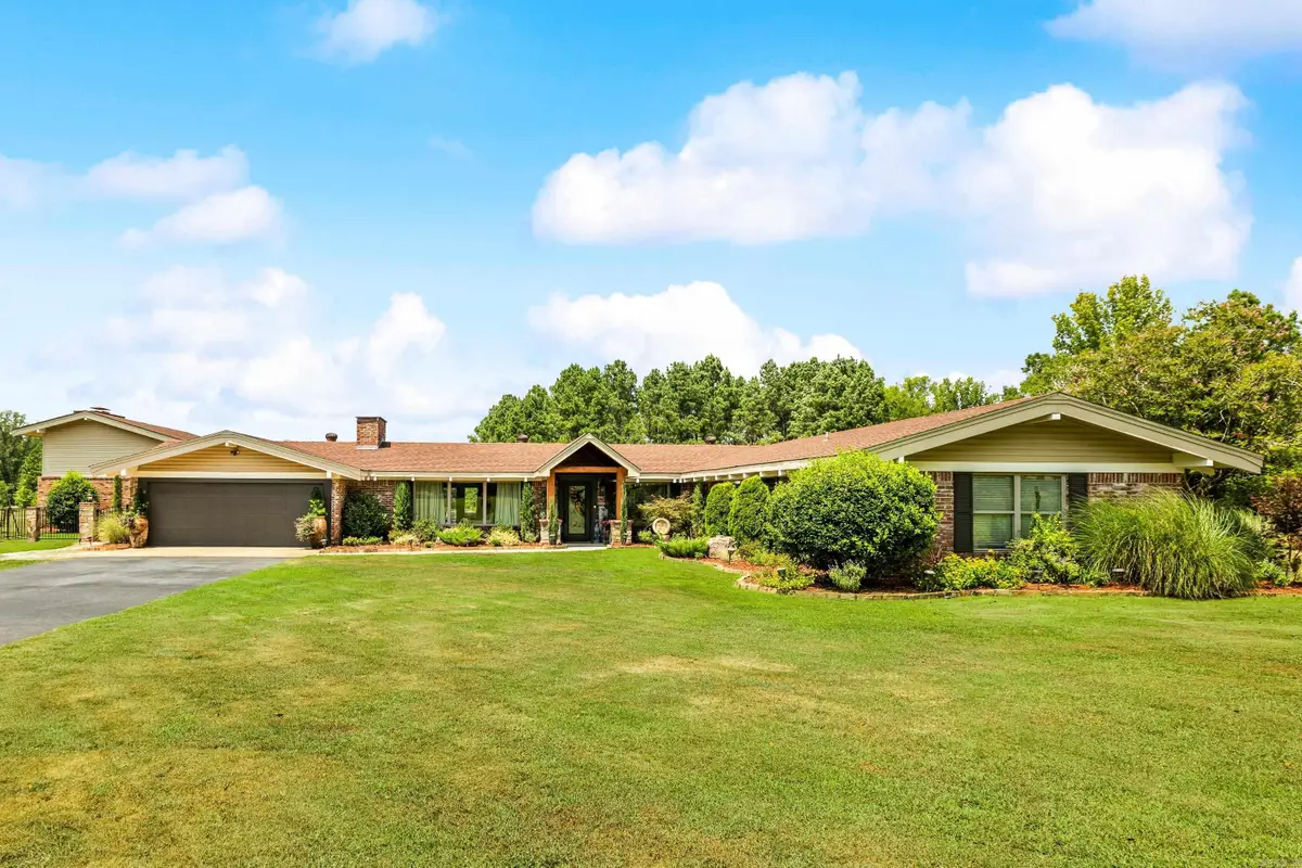 4402 Country Club Road, Malvern, AR 72104 - #1