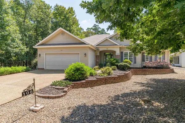 106 Cifuentes Way, Hot Springs Village, AR 71909