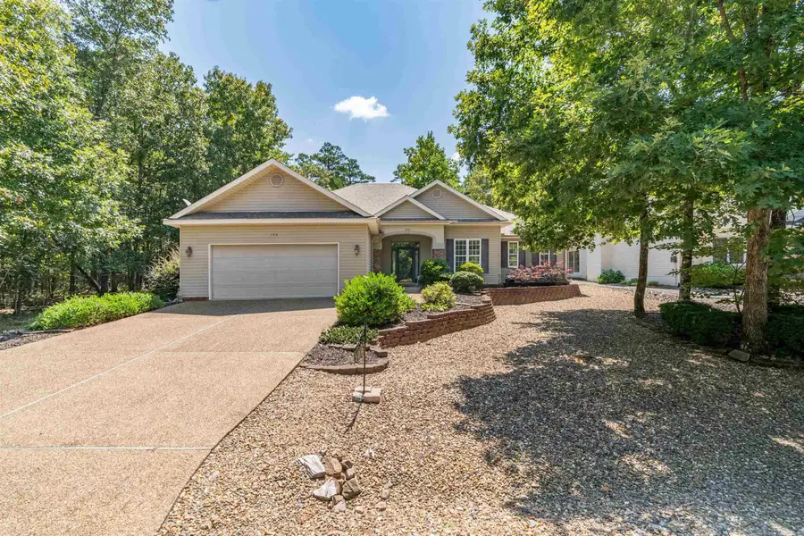 106 Cifuentes Way, Hot Springs Village, AR 71909 - #2