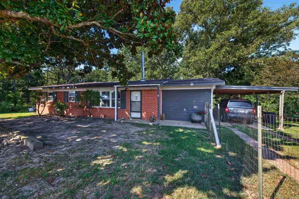 9375 Ridge Road, Malvern, AR 72104