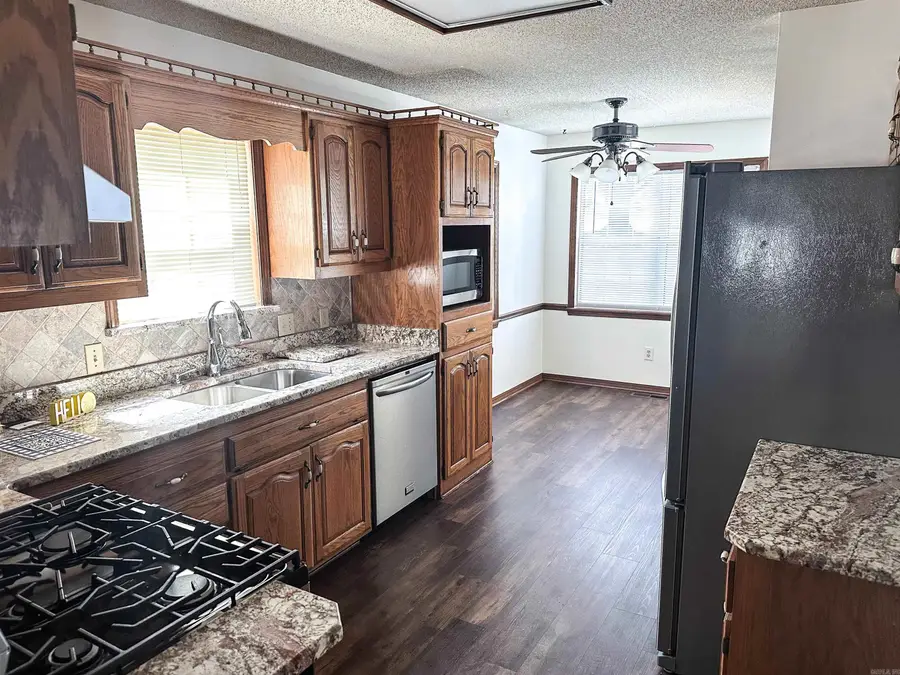 19 White Oak Circle, Searcy, AR 72143 - #3