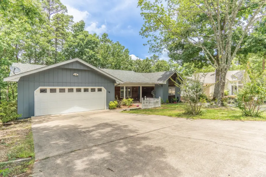 16 Balenciaga Way, Hot Springs Village, AR 71909 - #3