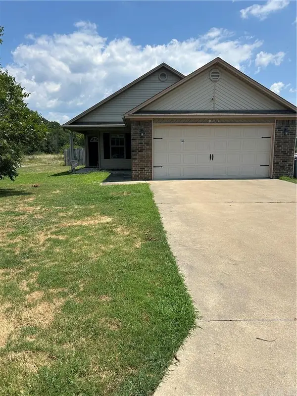 1209 S Pittsburg Ave, Russellville, AR 72802