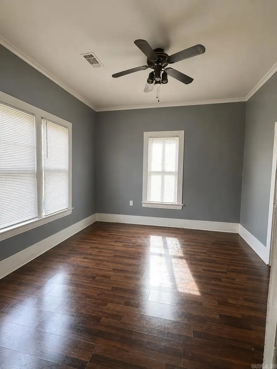 1507 E 7th Avenue, Pine Bluff, AR 71601 - #3
