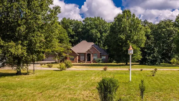 62 Place Lane, Greenbrier, AR 72058