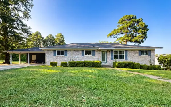 140 Hillcrest Street, Arkadelphia, AR 71923