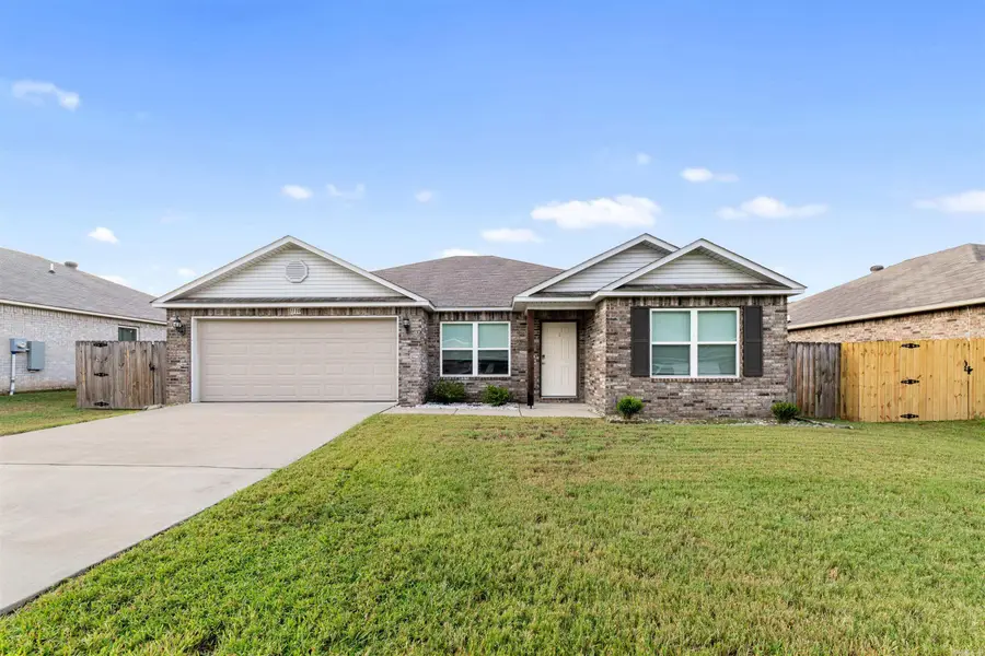 1110 O'keefe Avenue, Conway, AR 72032 - #2