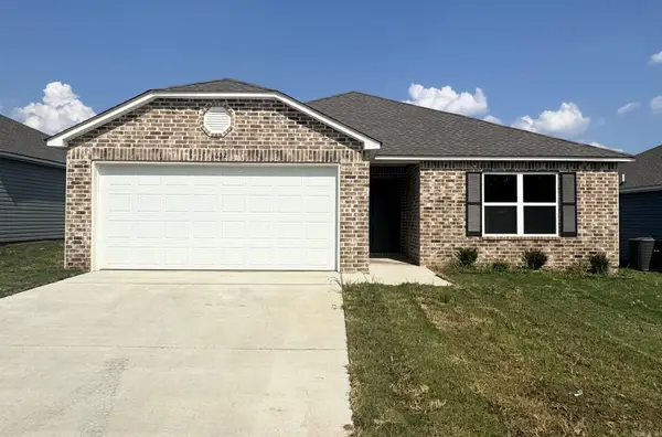1632 Rambling Brook Drive, Benton, AR 72015
