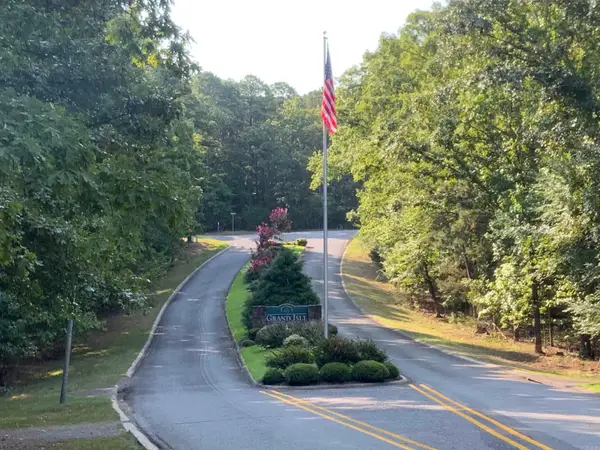 000 Grand Isle Drive, Fairfield Bay, AR 72088