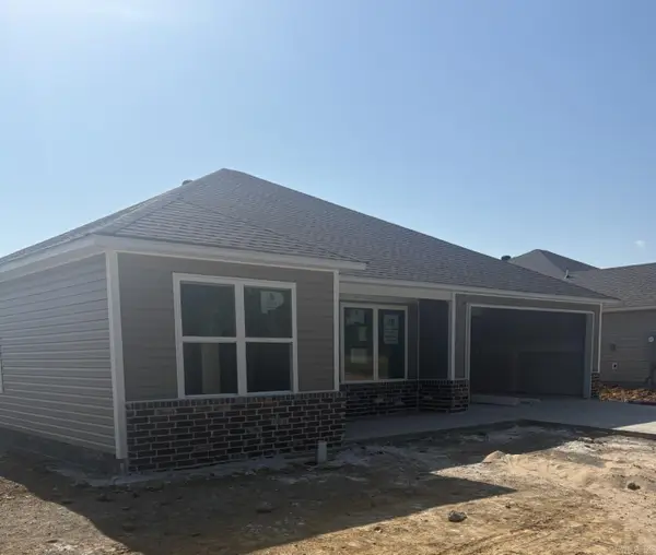 1408 Manor Oaks Boulevard, Searcy, AR 72143