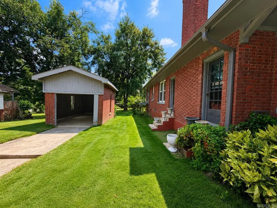 325 Cherry Street, Arkadelphia, AR 71923 - #3