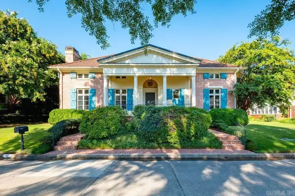10 Saint Johns Place, Little Rock, AR 72207