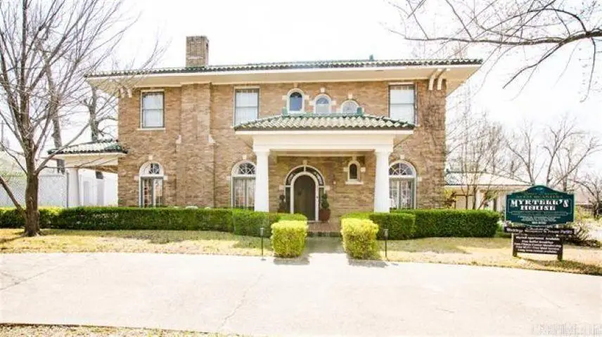 323 W Oak, El Dorado, AR 71730 - #1