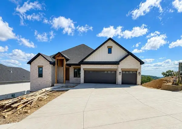 183 Maumelle Valley Drive, Maumelle, AR 72113