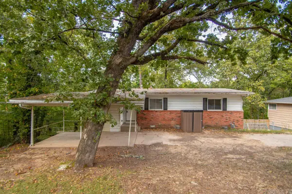 24 Westmont Circle, Little Rock, AR 72209