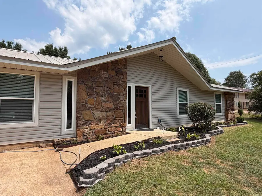 125 Shadybrook Drive, Morrilton, AR 72110 - #2