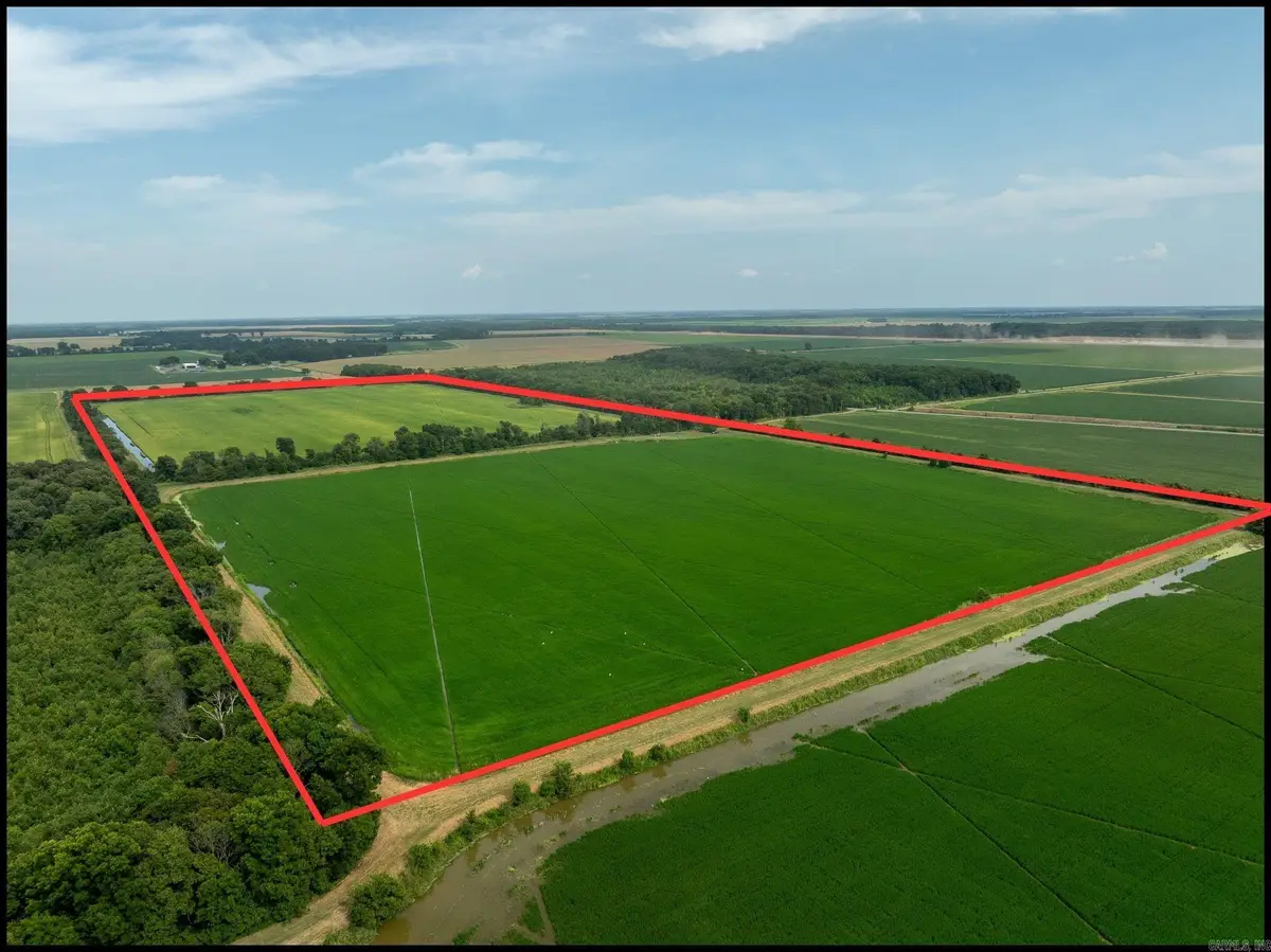 000 Bear Skin Lake Rd., Scott, AR 72142 - #1