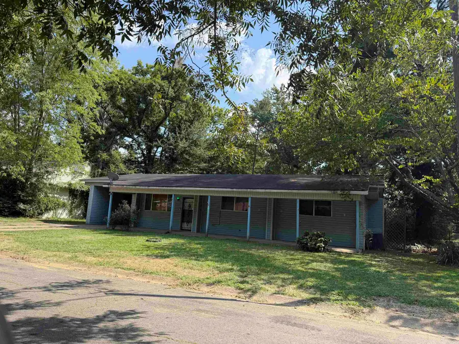 2211 Independence Avenue, Conway, AR 72034 - #2