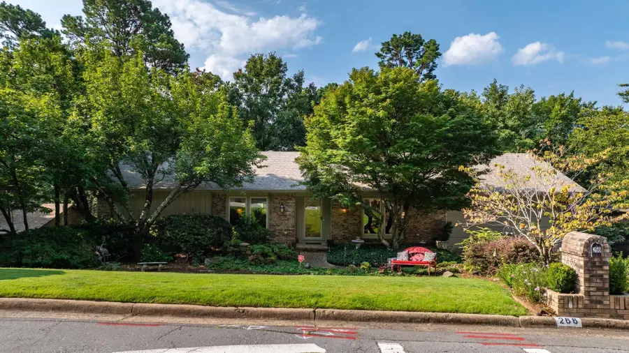 266 Valley Club Circle, Little Rock, AR 72212 - #2