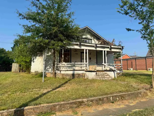 507 Ninth Street, Mena, AR 71953
