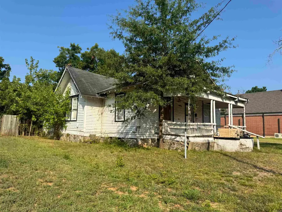 507 Ninth Street, Mena, AR 71953 - #2