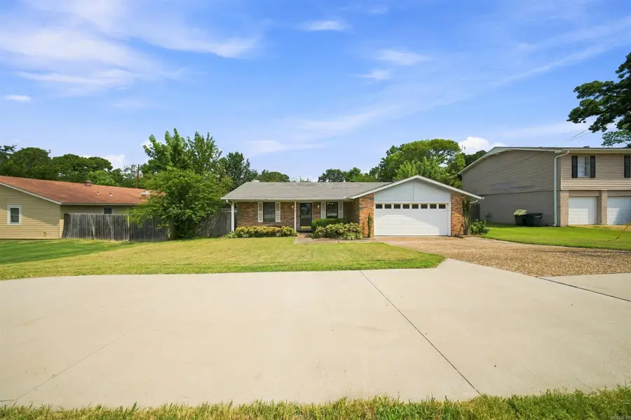 513 E Maryland Ave Avenue, Sherwood, AR 72120 - #2
