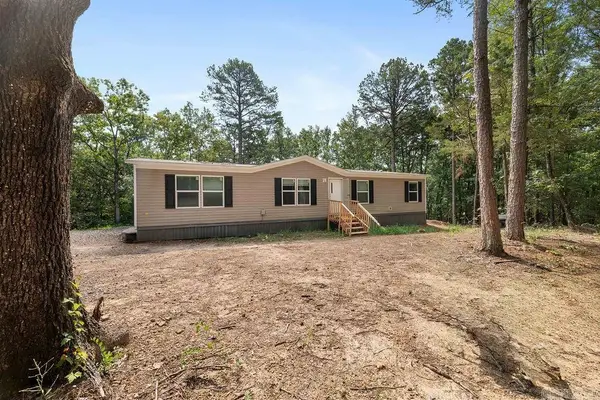 2737 Happy Hollow Road, Bee Branch, AR 72013