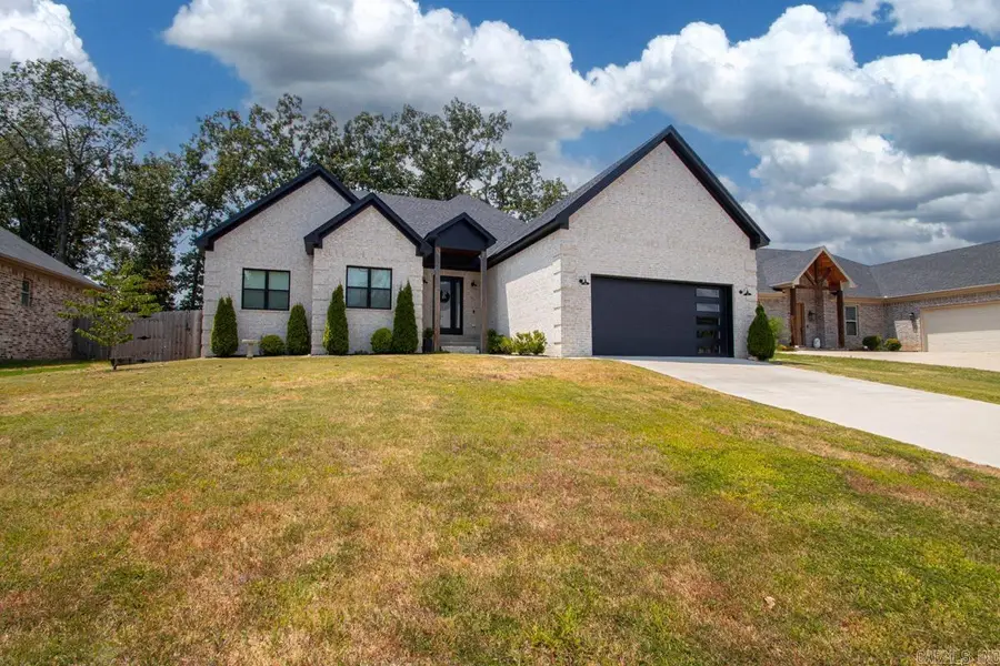 877 Oak Forest Circle, Sherwood, AR 72120 - #3