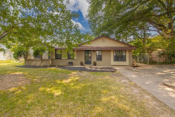 36 Georgeann Dr, Jacksonville, AR 72076