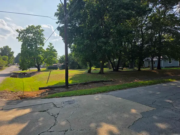 Unk Oak Ave & 3rd, Mena, AR 71953