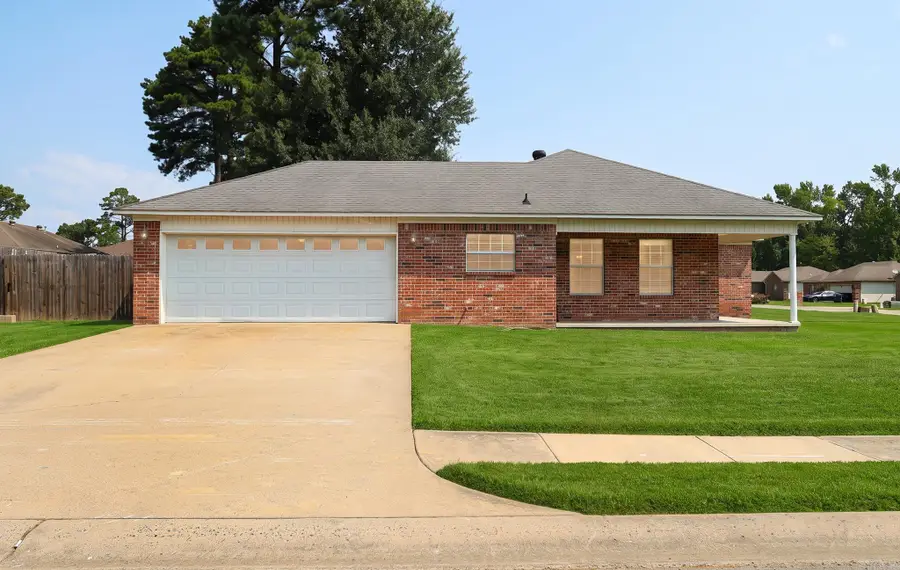 201 Boston St, Jacksonville, AR 72076 - #3