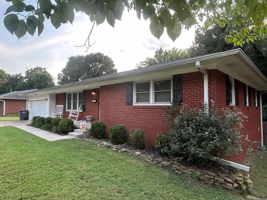 120 W Steward Drive, Searcy, AR 72143 - #3