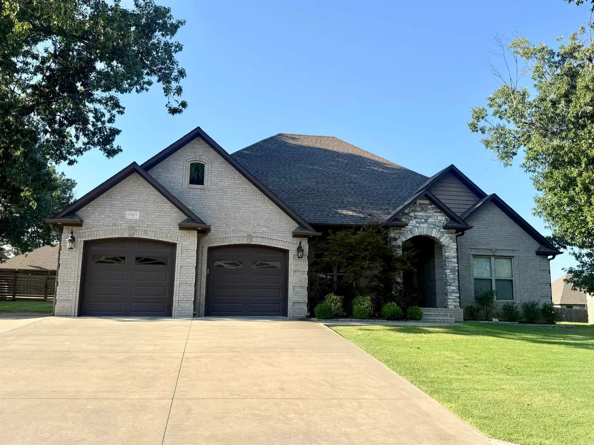 1807 Austin Lane, Paragould, AR 72450 - #1