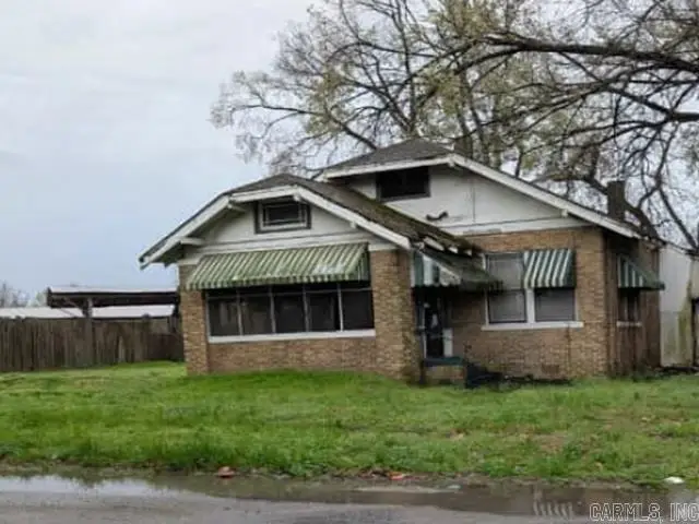 1312 E 2nd Avenue, Pine Bluff, AR 71601 - #1