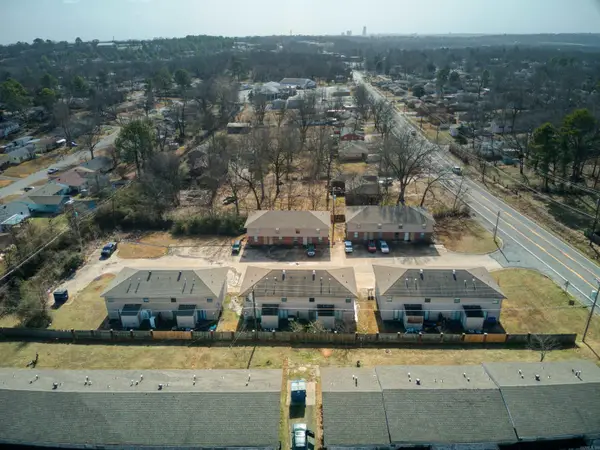 5732 Camp Robinson Road, North Little Rock, AR 72118