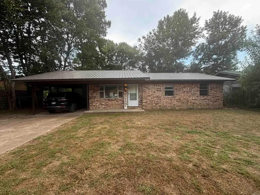 404 Logan Street, Newport, AR 72112 - #2