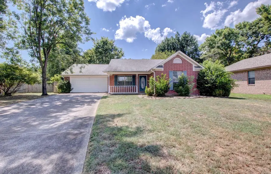 275 Helen, Conway, AR 72034 - #2