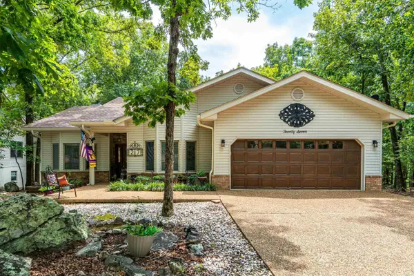 27 Barcelona Way, Hot Springs Village, AR 71909