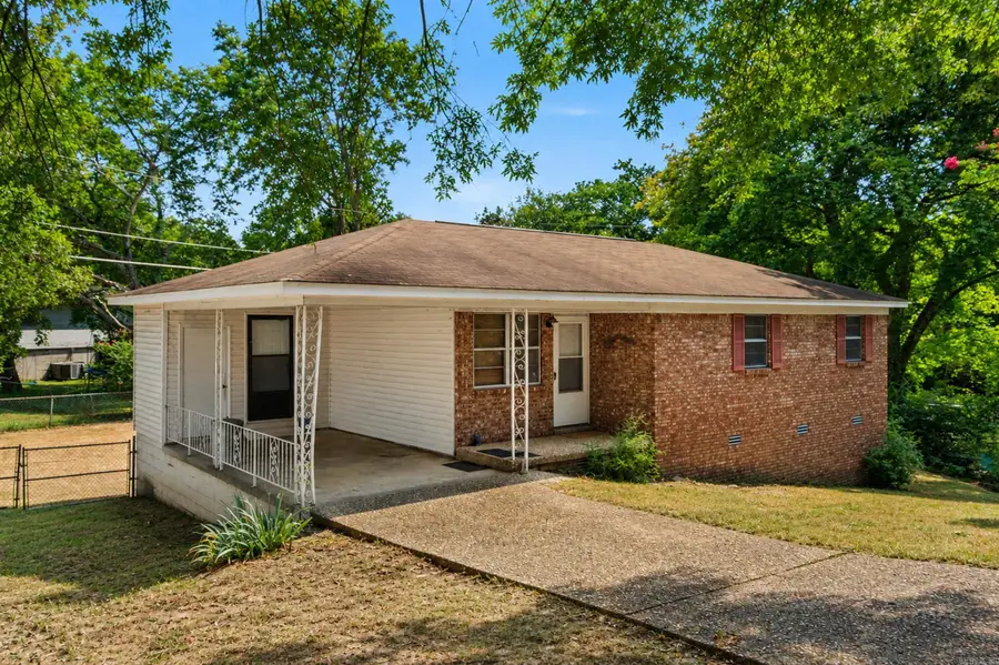 28 Greycourt Circle, North Little Rock, AR 72118 - #2
