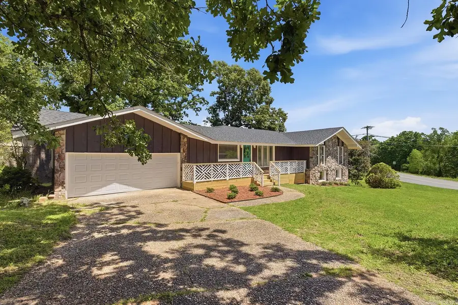 33 Narragansett Place, Sherwood, AR 72120 - #2