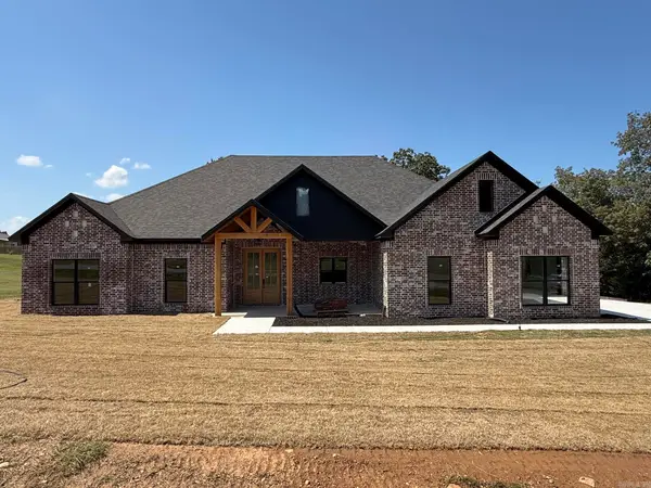 13 Pear Circle, Greenbrier, AR 72058