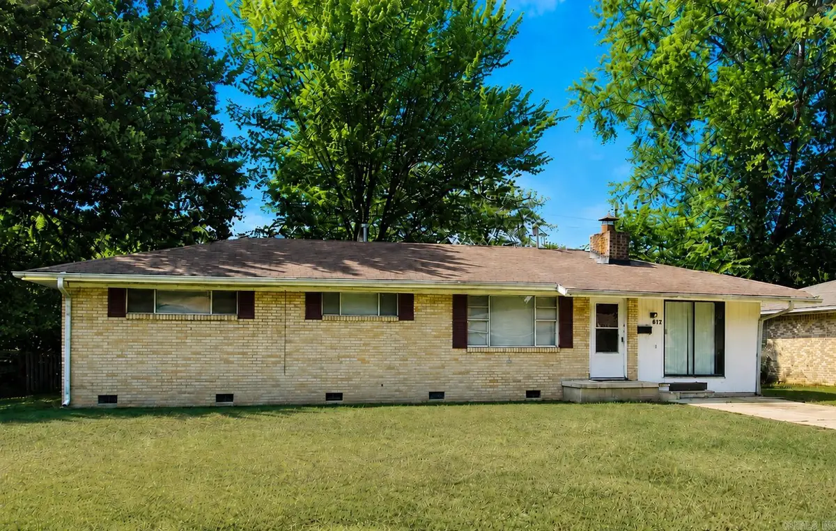 405 Angus Street, Conway, AR 72032 - #1