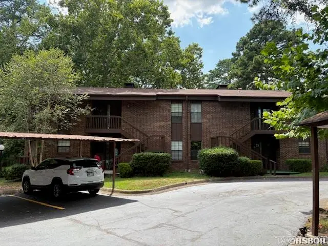 2325 Lakeshore Drive #C4, Hot Springs, AR 71913 - #2