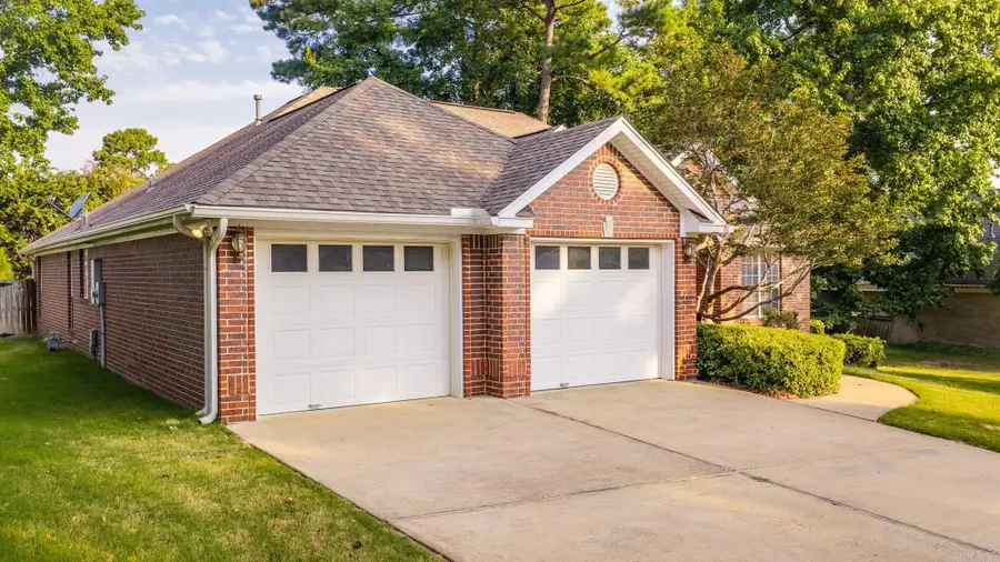 104 Cannes Court, Maumelle, AR 72113 - #2