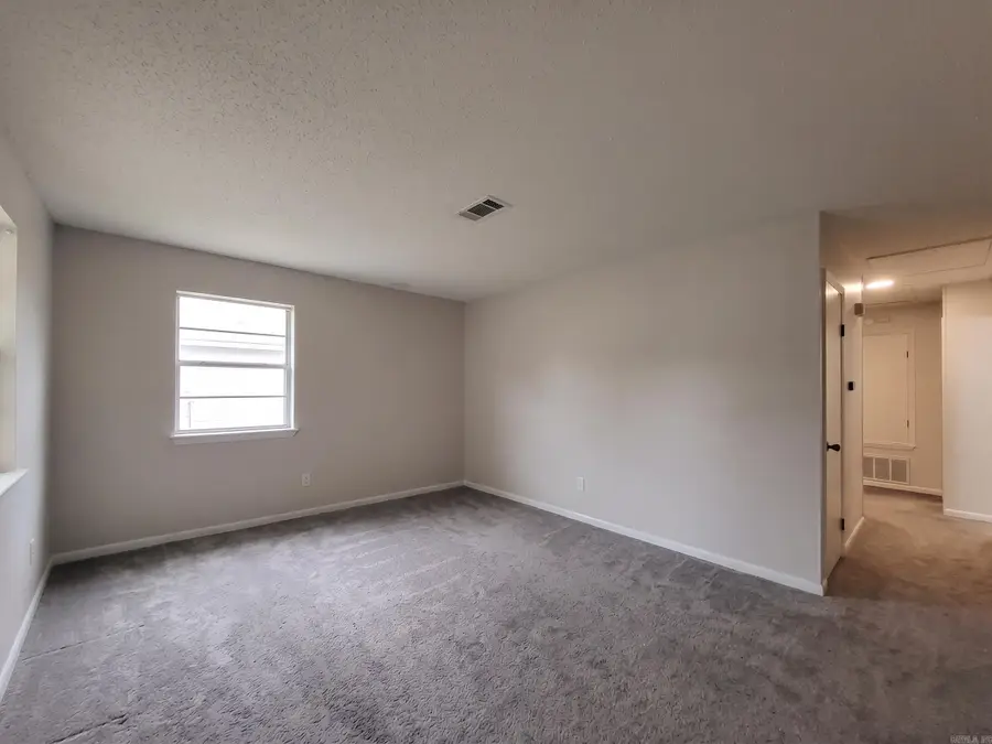 8805 Claremont Avenue, Sherwood, AR 72120 - #2