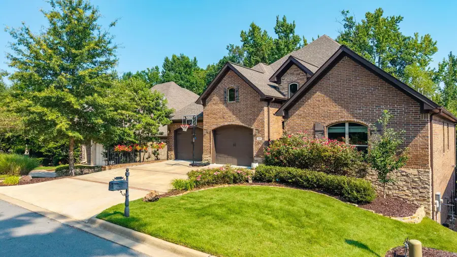 129 Cove Creek Court, Little Rock, AR 72223 - #2