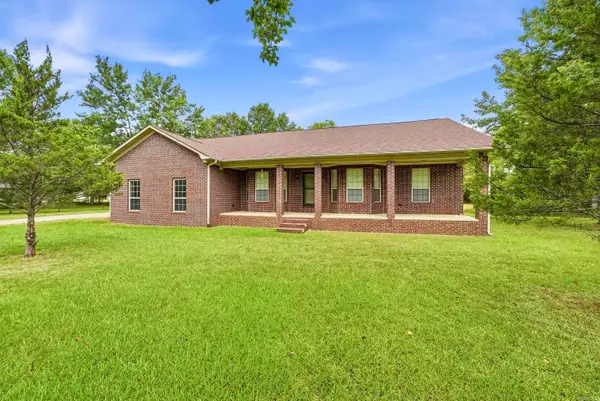 2950 Pheasant Road, Conway, AR 72034