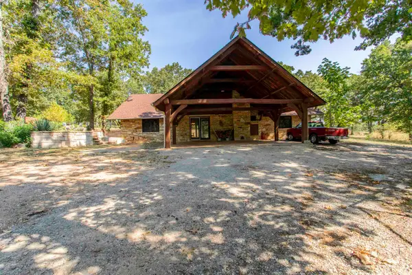 2616 Hwy 62/412, Highland, AR 72542