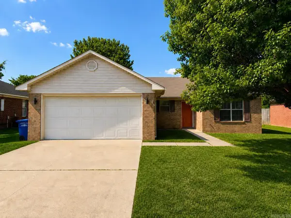 1710 Tuscany, Conway, AR 72034