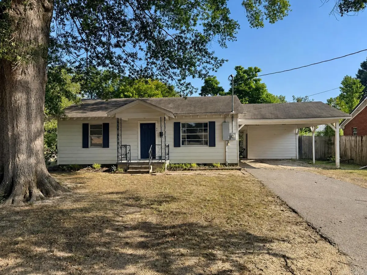 1001 Thelma Street, Bauxite Township, AR 72105 - #1